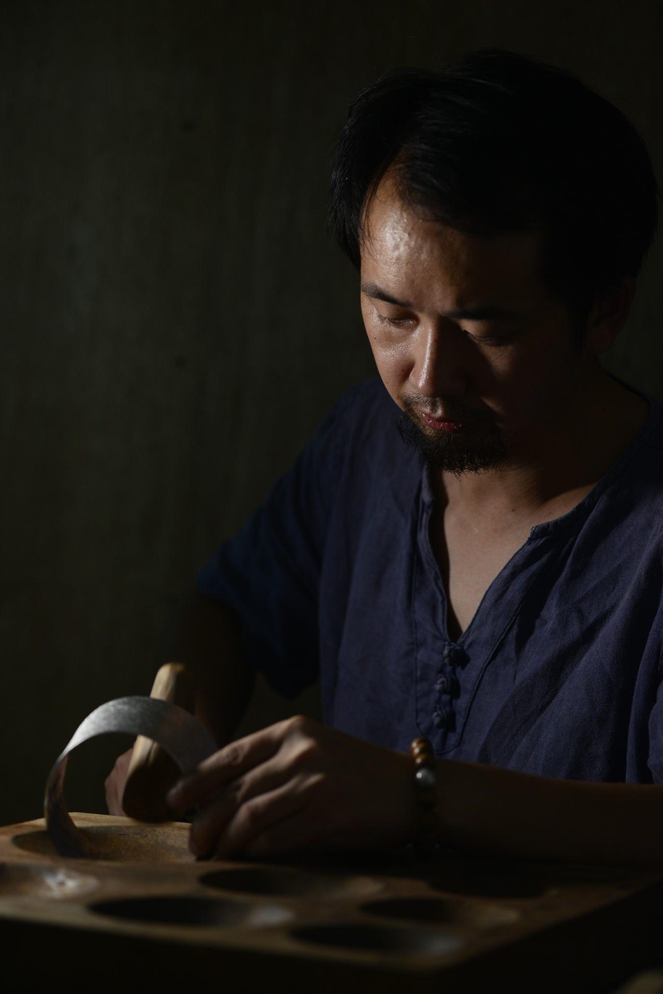 大国匠艺丨华光溢彩,细琢精雕——锡雕